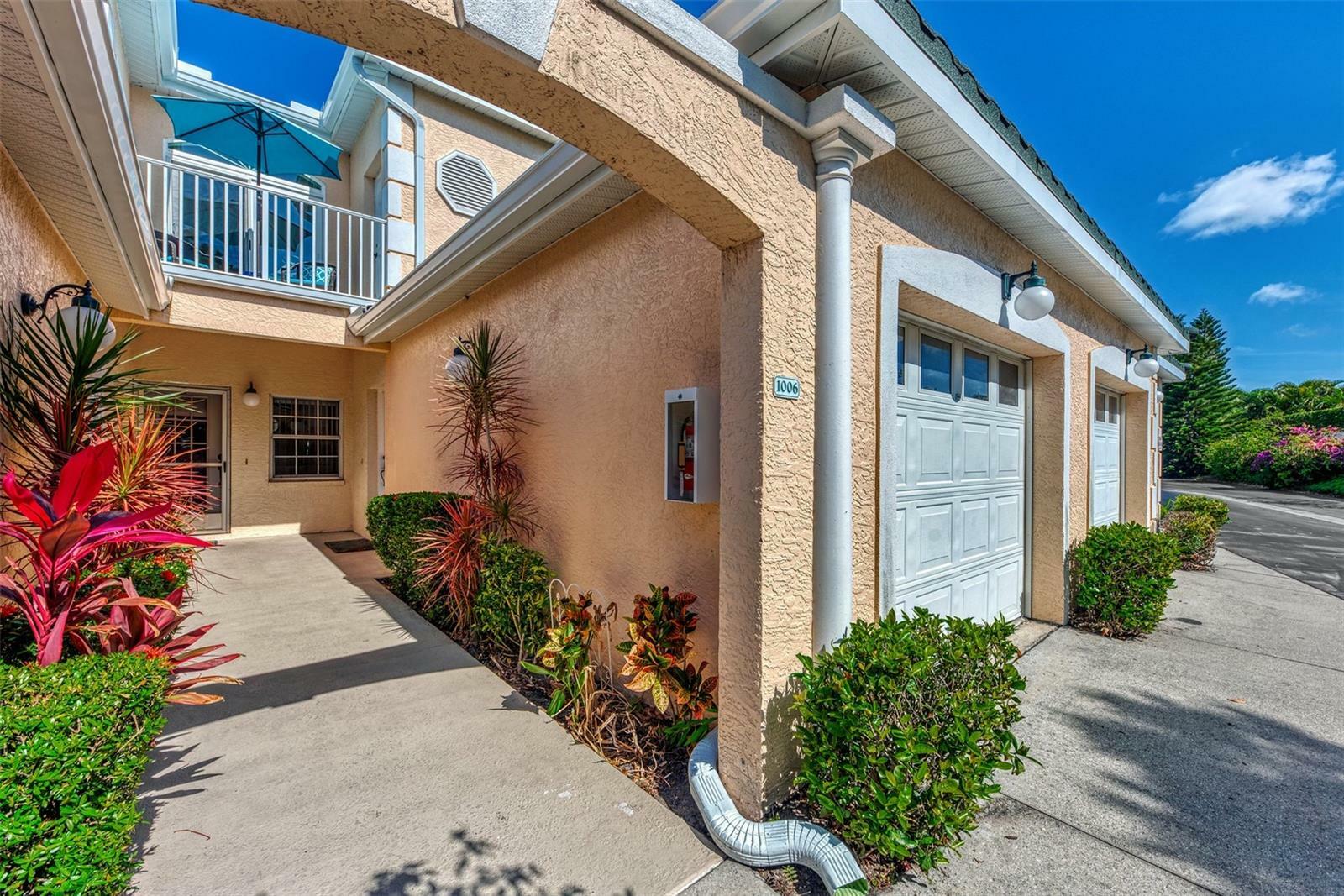 Property Photo: 1006 Gondola Park Drive 1006 FL 34292