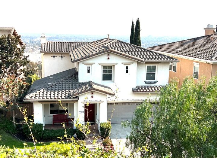 Property Photo:  2581 Eastwind Way  CA 90755 