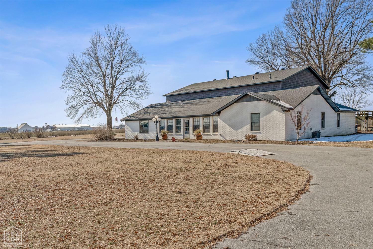 Property Photo:  5405 N County Road 69  AR 72438 