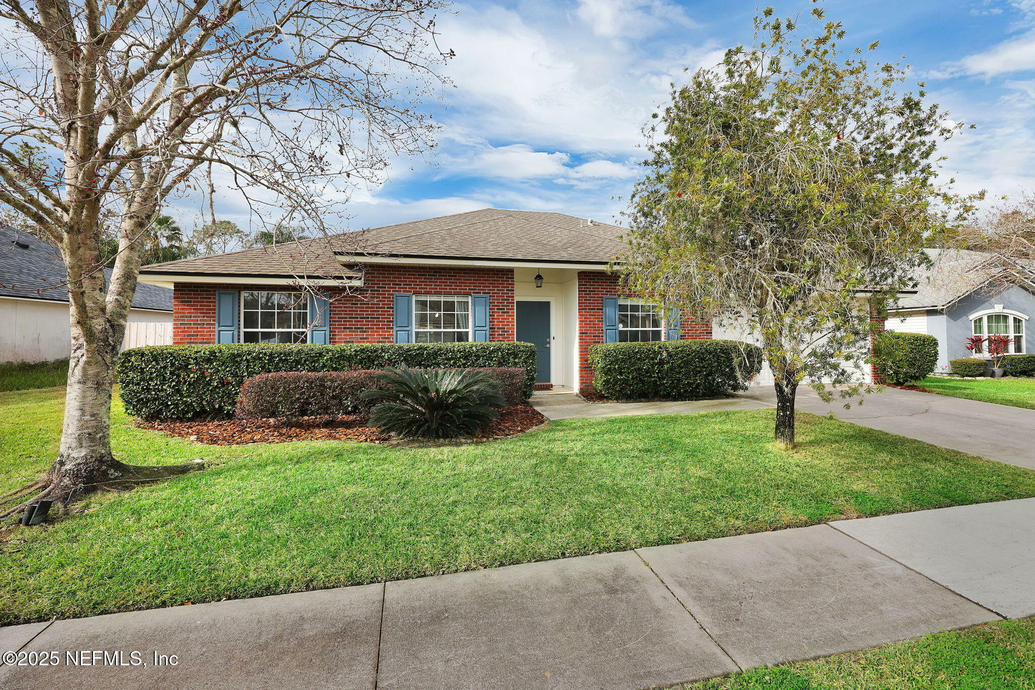 Property Photo:  12046 London Lake Drive W  FL 32258 