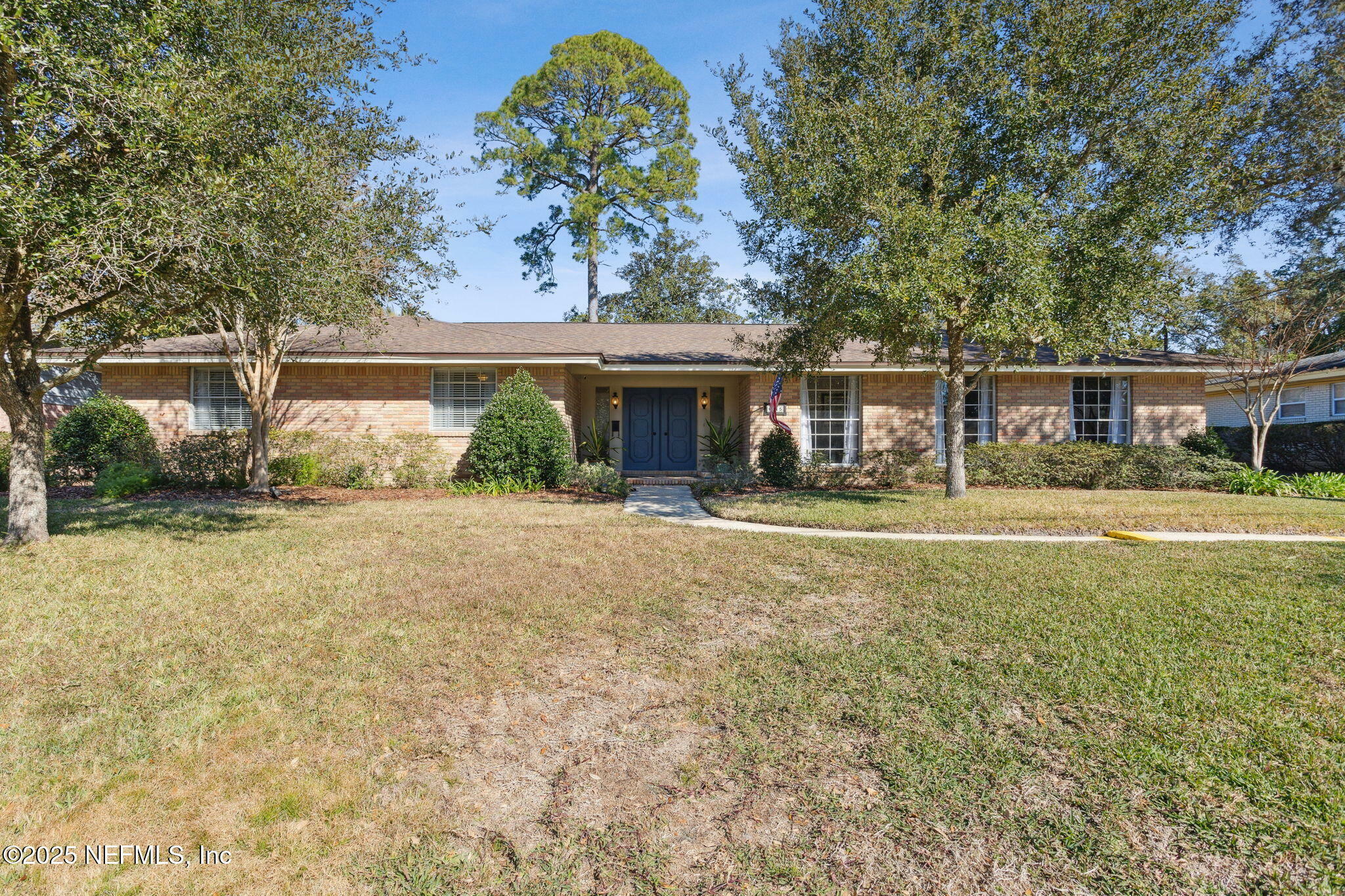 Property Photo:  6815 Madrid Avenue  FL 32217 