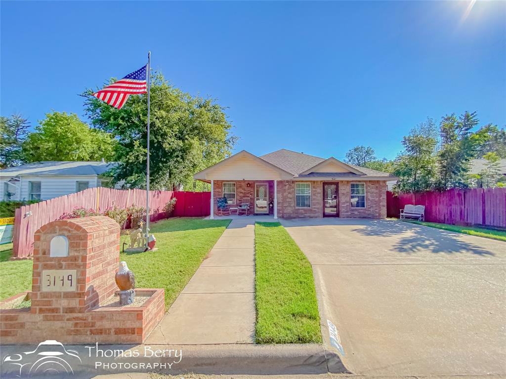 Property Photo:  3149 S 4th Street  TX 79605 