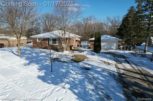 Property Photo:  16143 Helen Street  MI 48195 