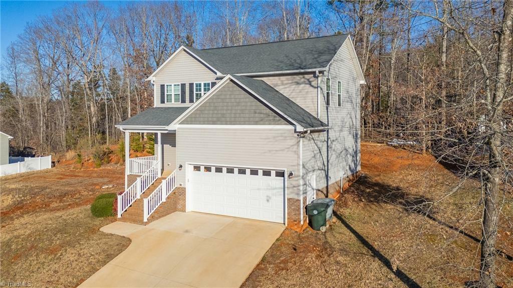 Property Photo:  1670 Johnnys Way Road  NC 27203 