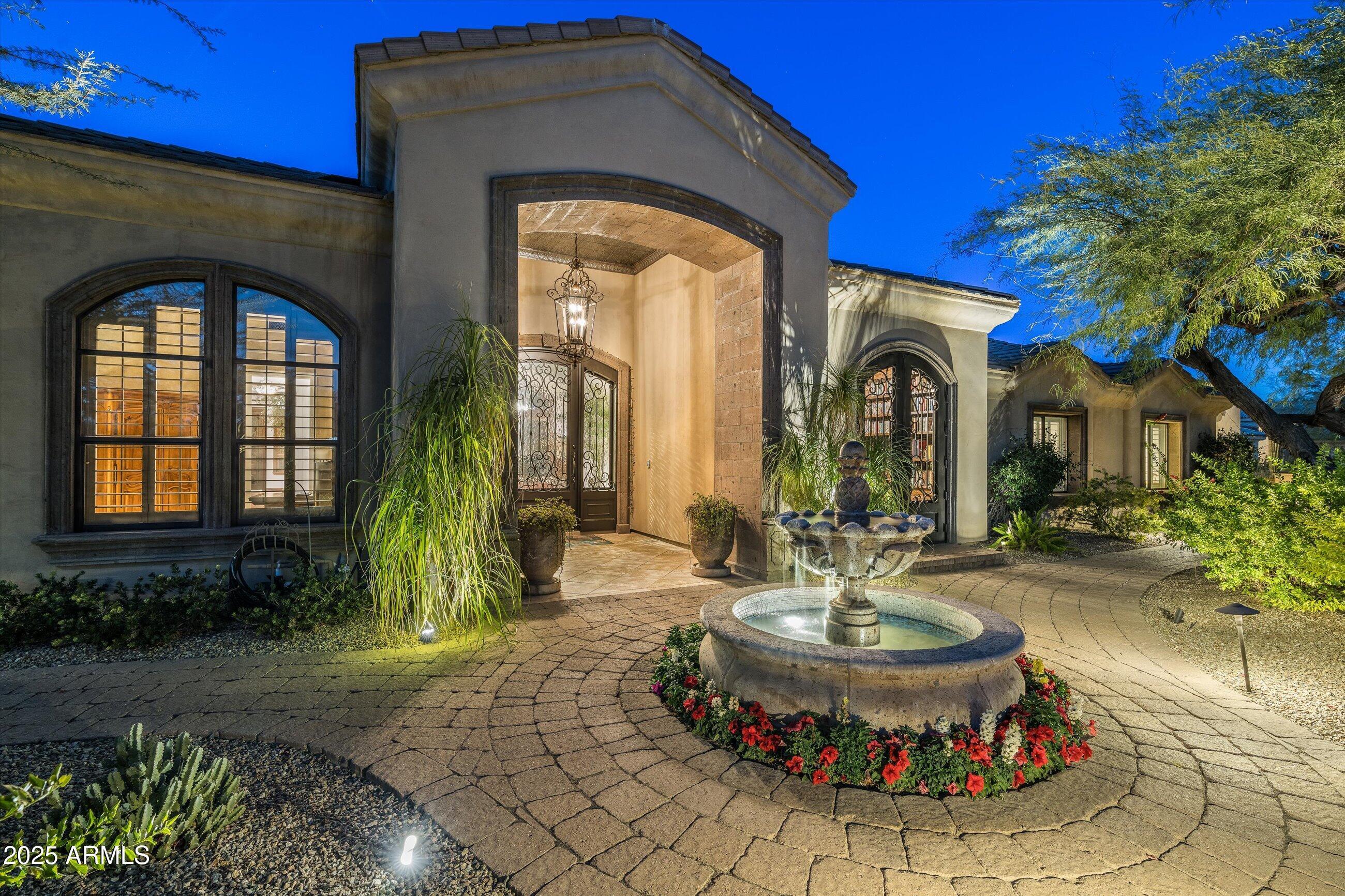 Property Photo: 7130 E Berneil Lane AZ 85253