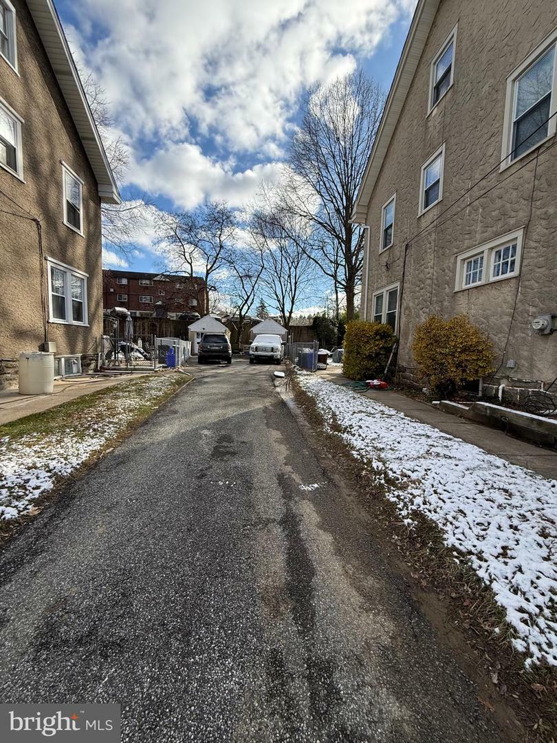 Property Photo:  123 Maplewood Avenue  PA 19082 