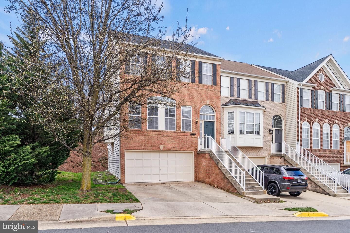 Property Photo: 218 Spencer Terrace SE VA 20175