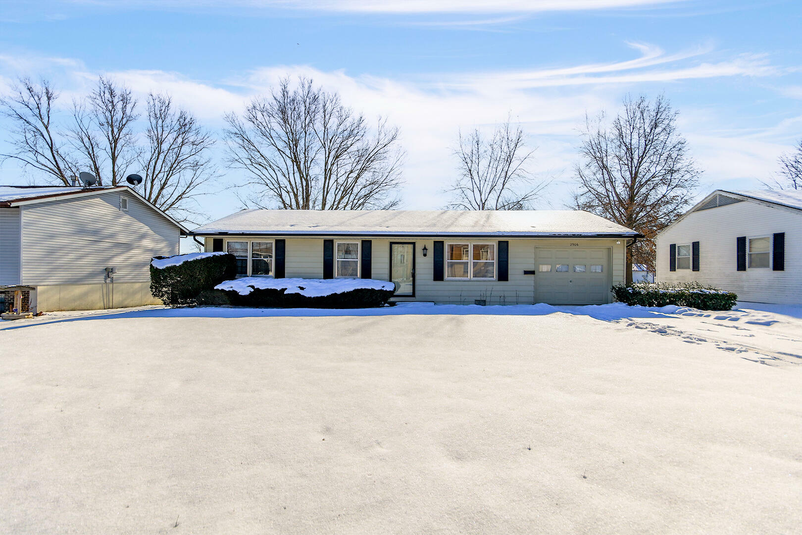 Property Photo:  2906 Blue Ridge Rd  MO 65202 