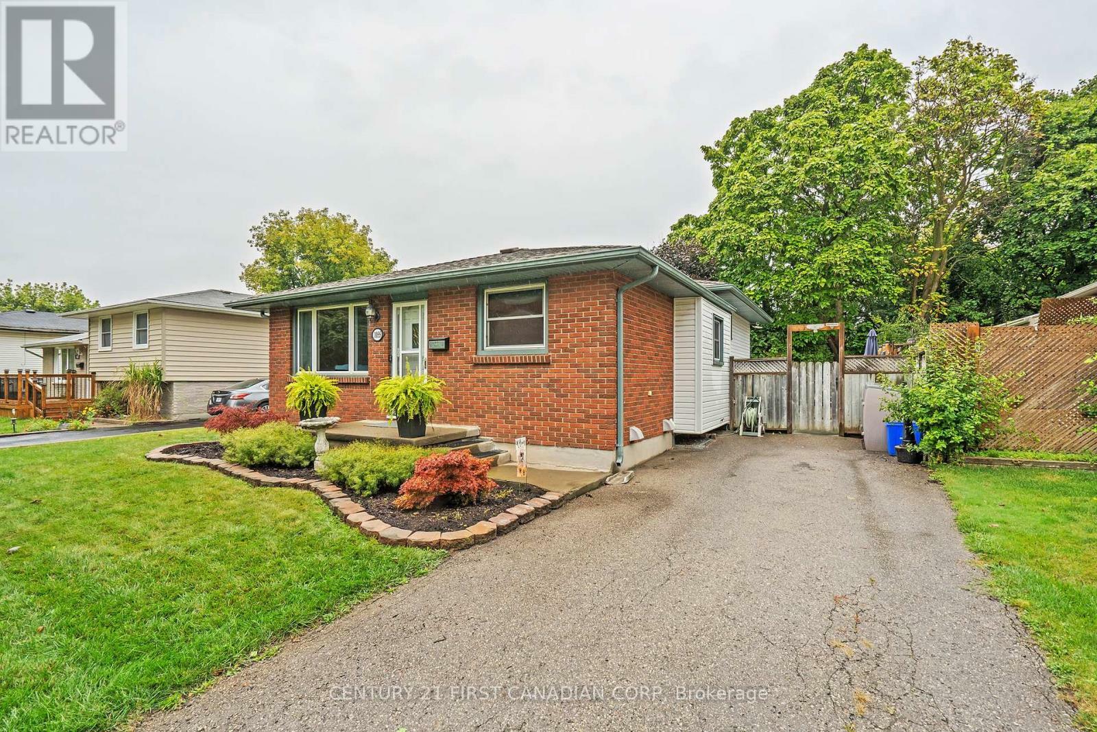 1055 Osgoode Drive  London ON N6E 1E3 photo