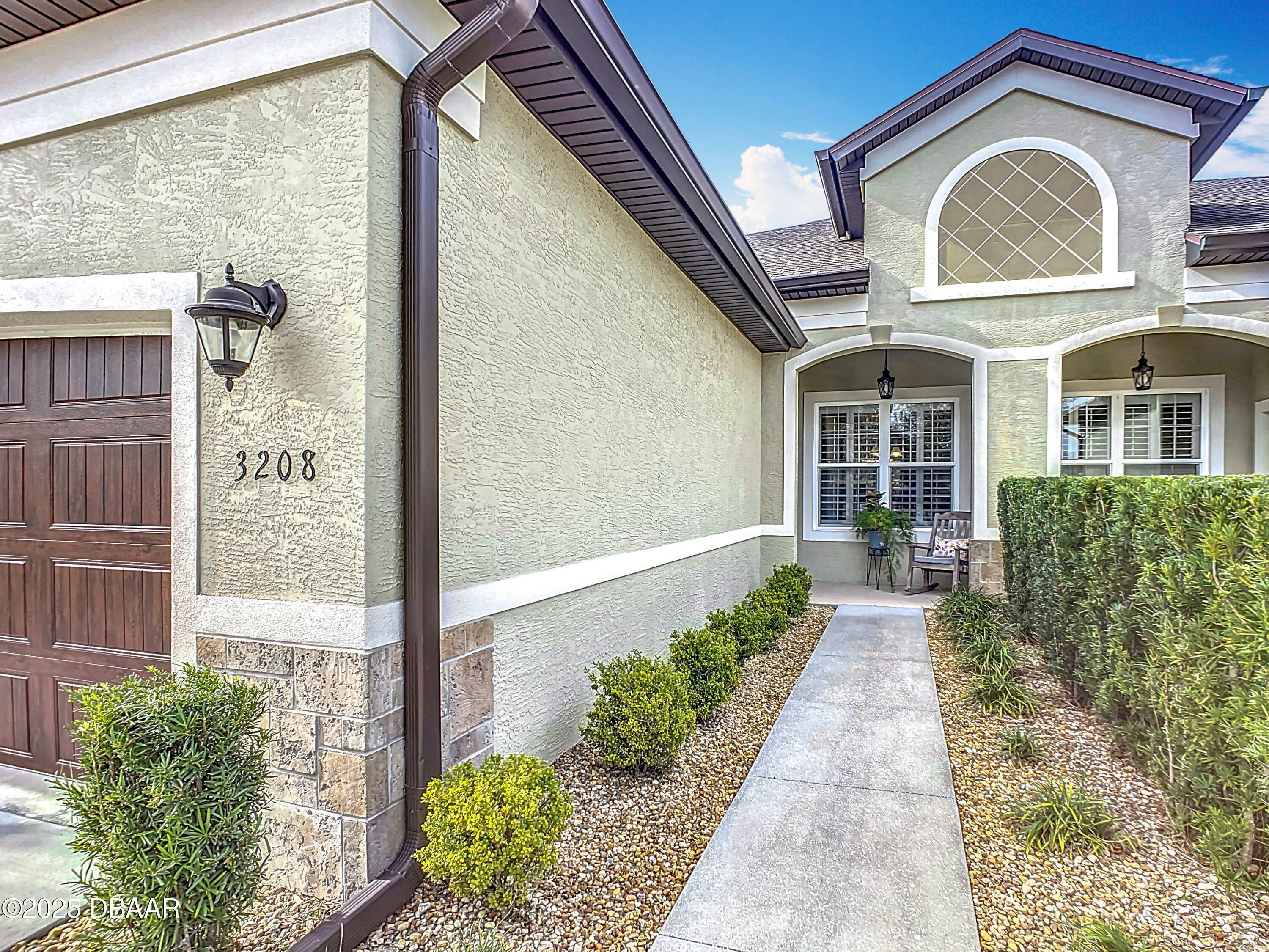 Property Photo:  3208 Grafton Drive  FL 32174 