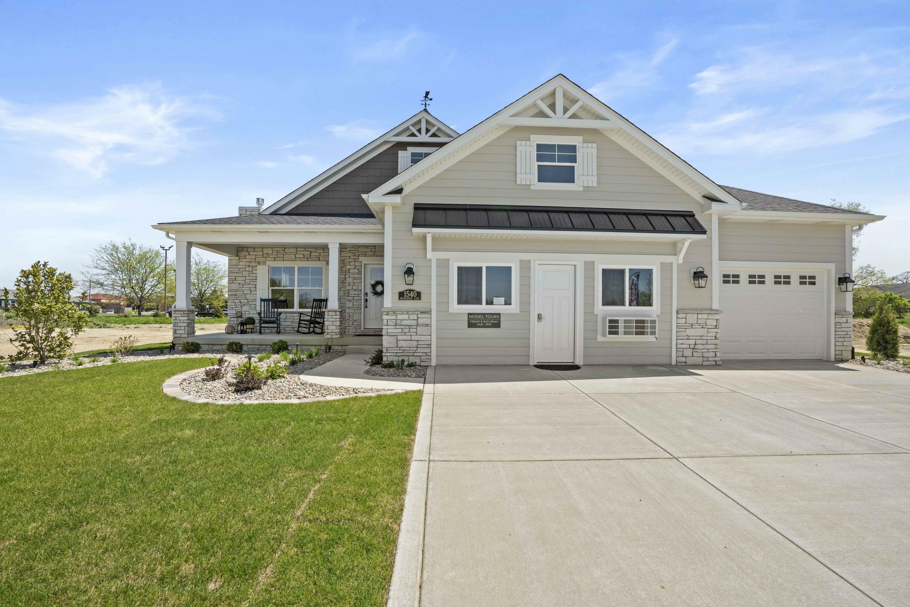 Property Photo: 1540 Brackenbury Lane IN 46307