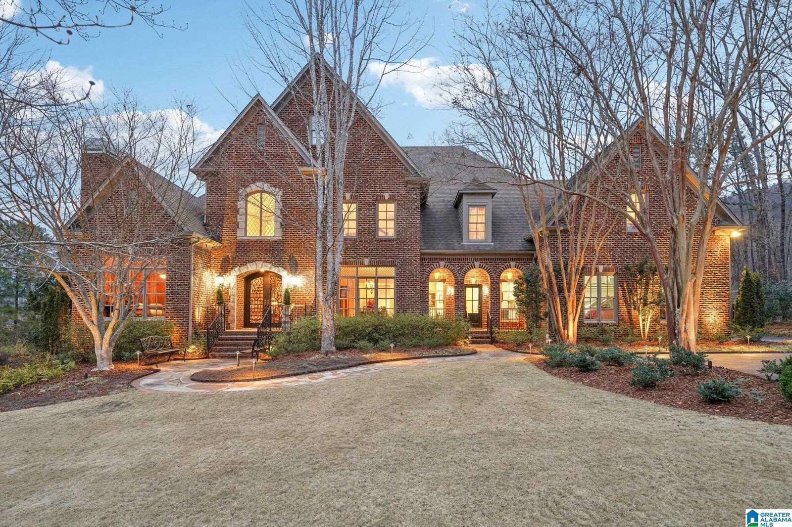 Property Photo:  3 Hazeltine Walk  AL 35242 