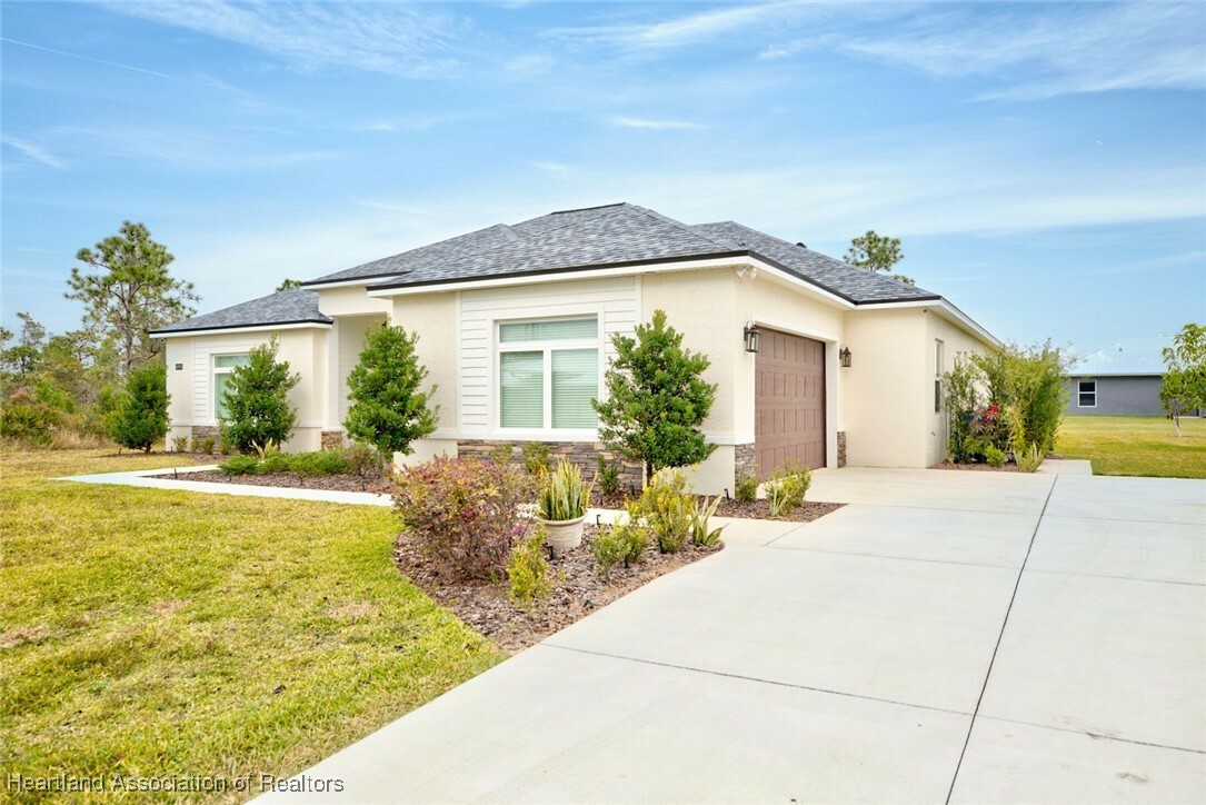 Property Photo:  6931 San Bruno Drive  FL 33872 