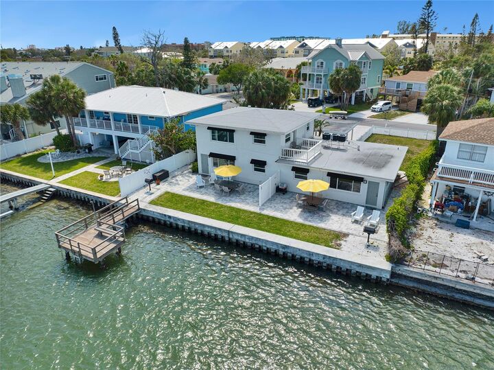 2605 Bay Boulevard  Indian Rocks Beach FL 33785 photo