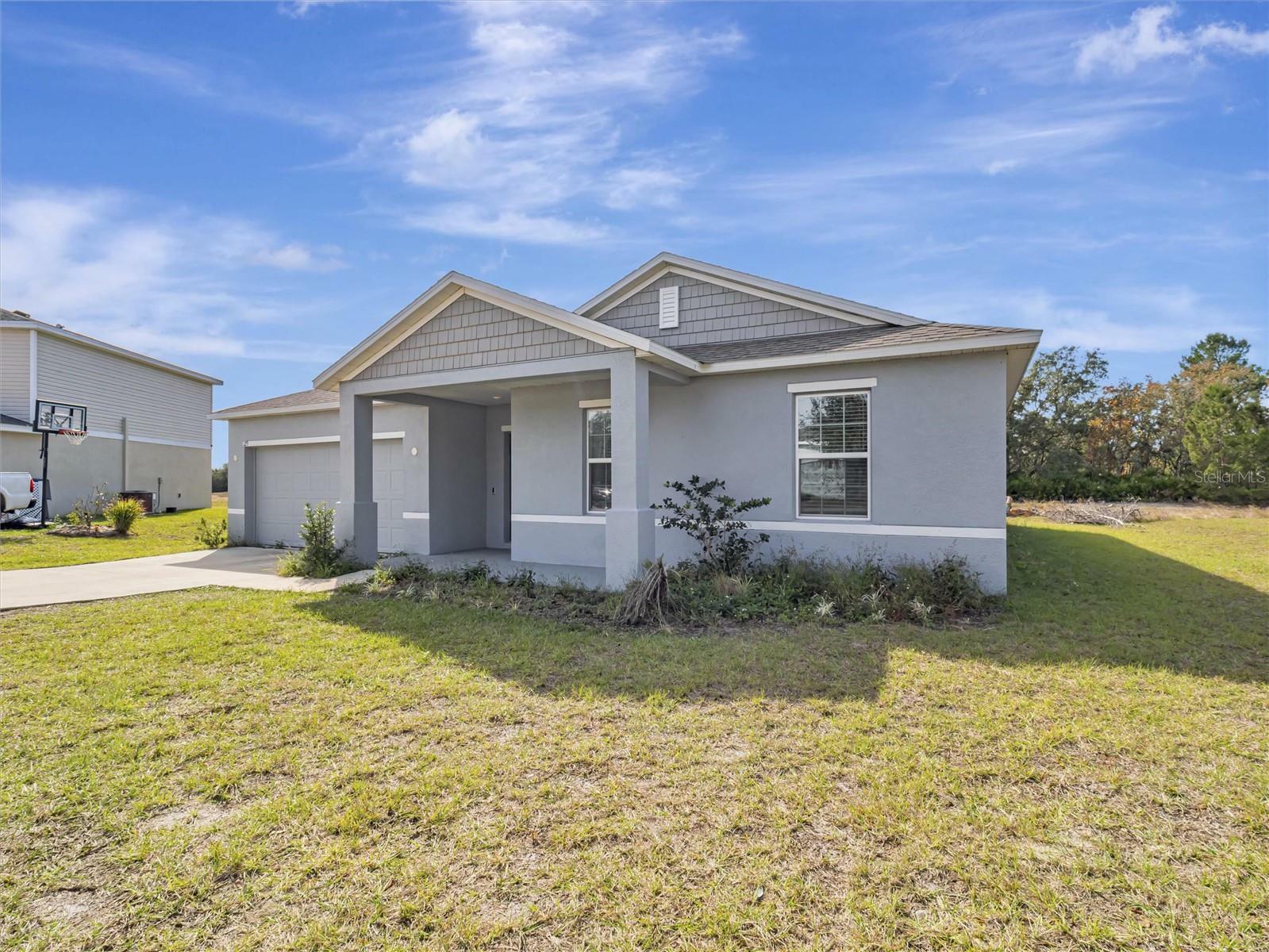 Property Photo:  123 Zinnia Lane W  FL 34759 