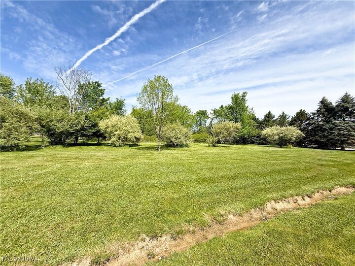 Property Photo:  49632 Foxwood Lane  OH 44413 
