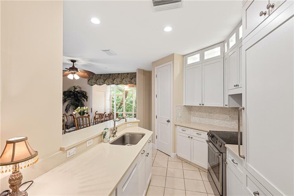 Property Photo: 1325 Sweetwater Cv 103 FL 34110