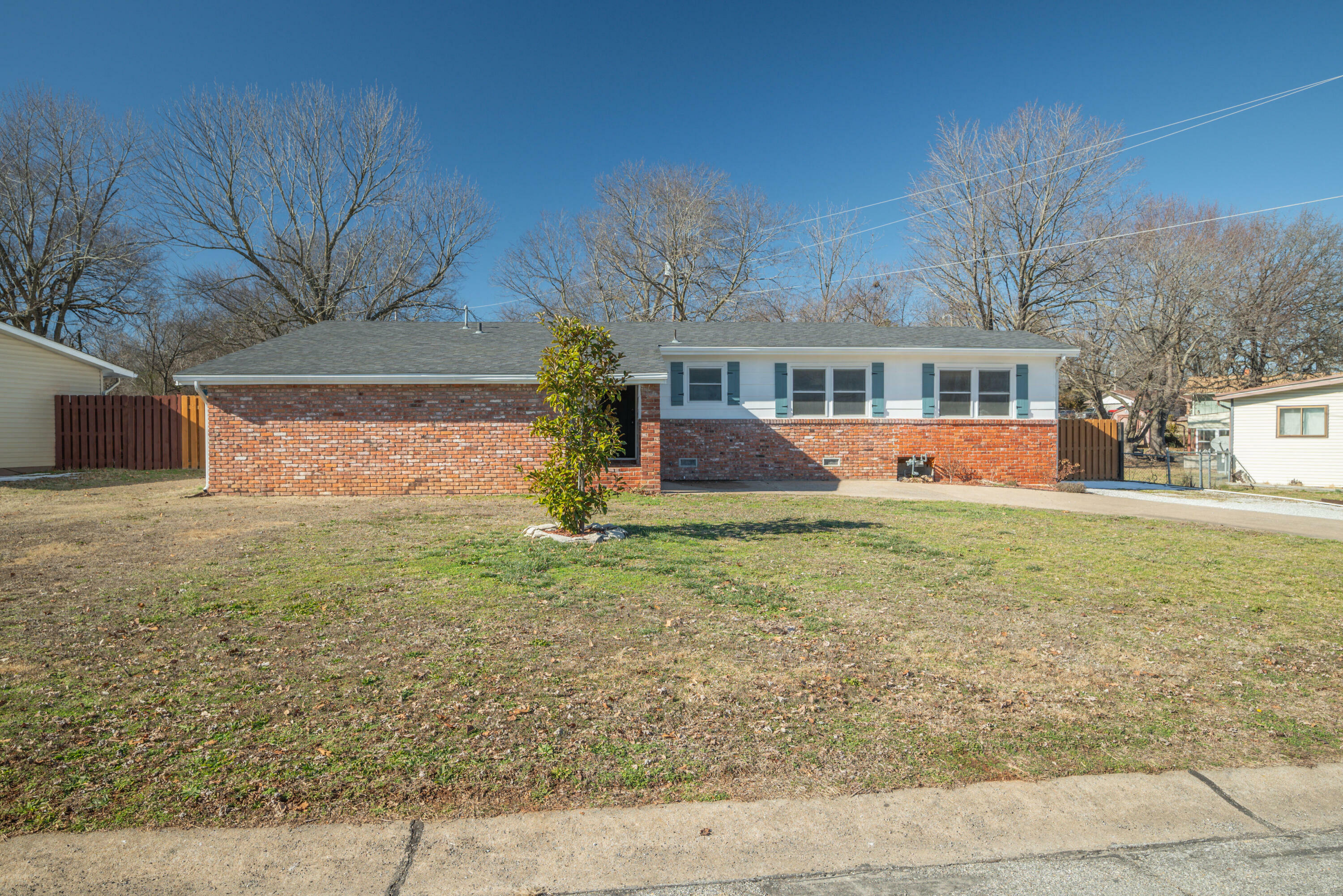 1216 Ozark Drive  Neosho MO 64850 photo