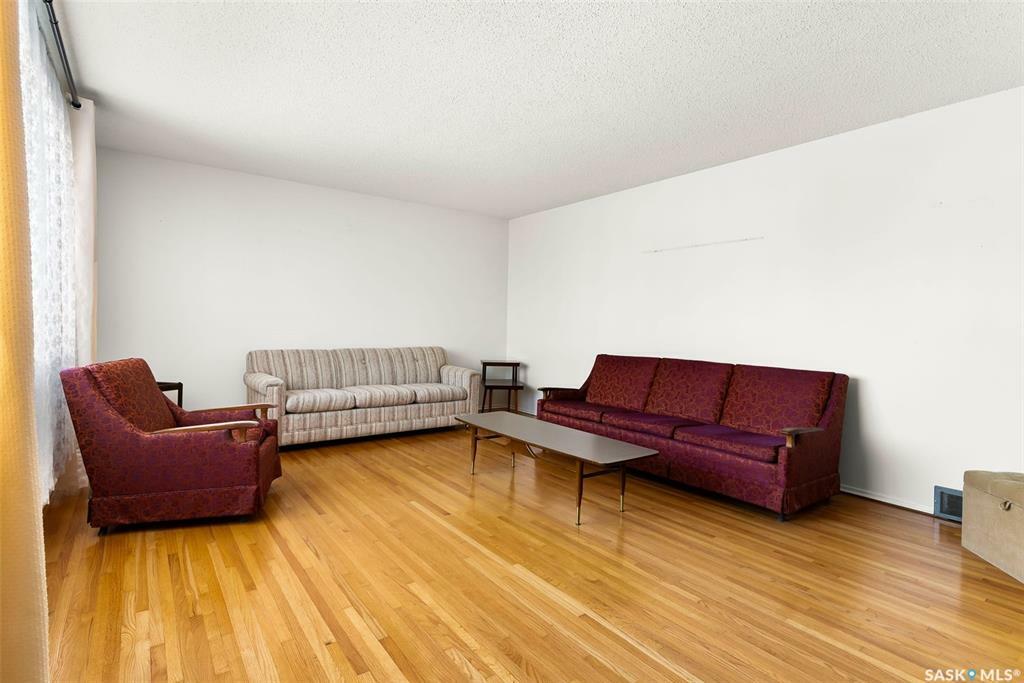 Property Photo:  1759 York Street  SK S4T 4R1 