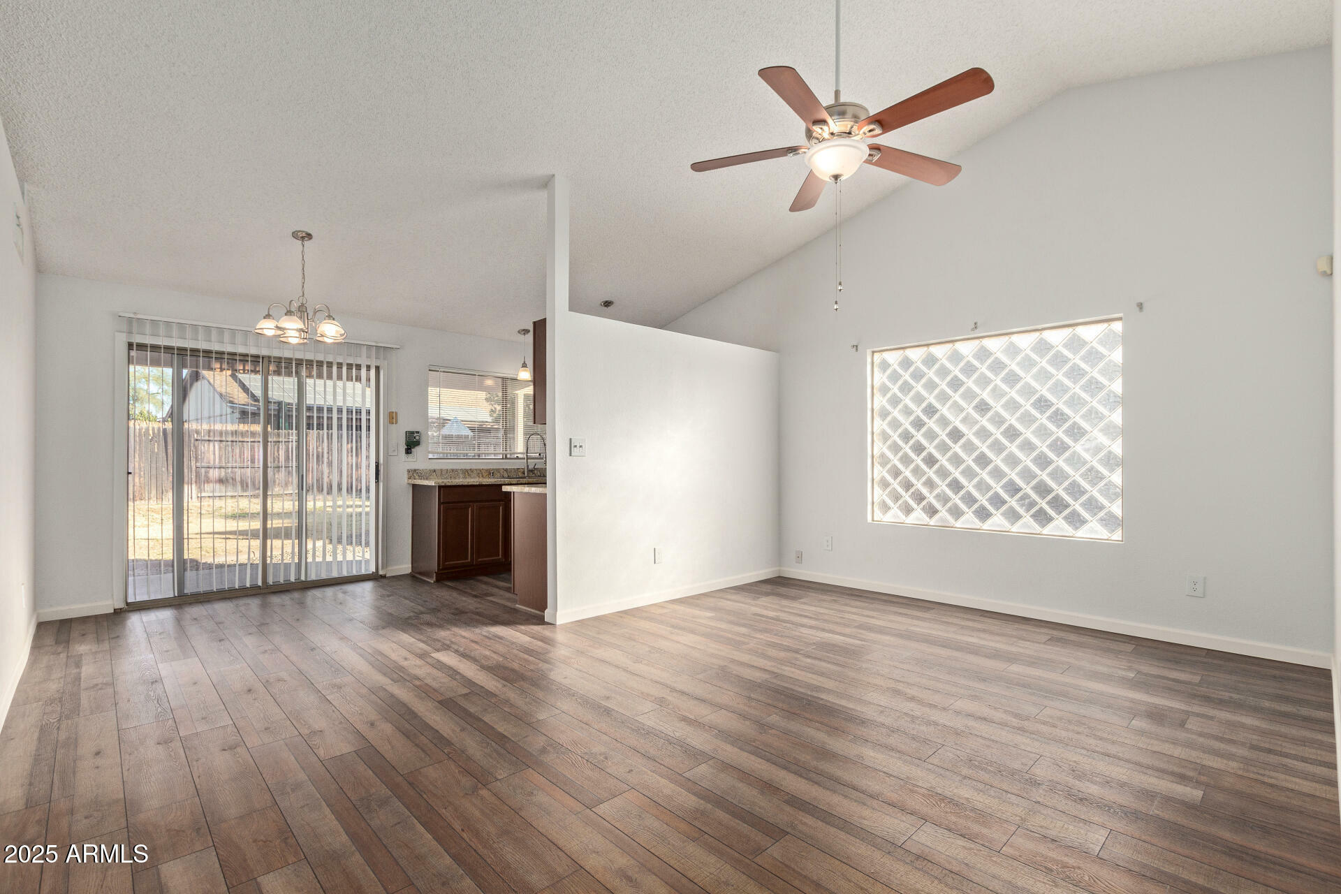 Property Photo: 5518 W Mercury Way AZ 85226