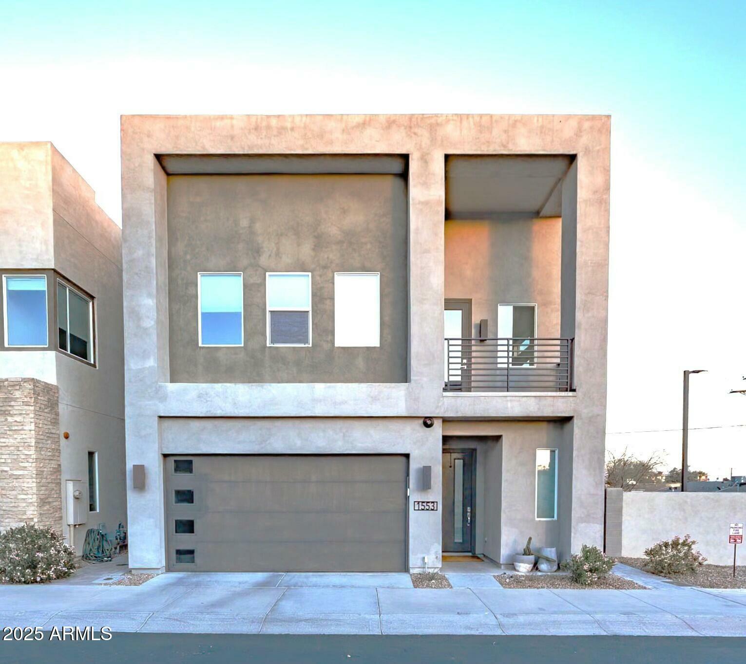 Property Photo:  1553 N 69th Place  AZ 85257 