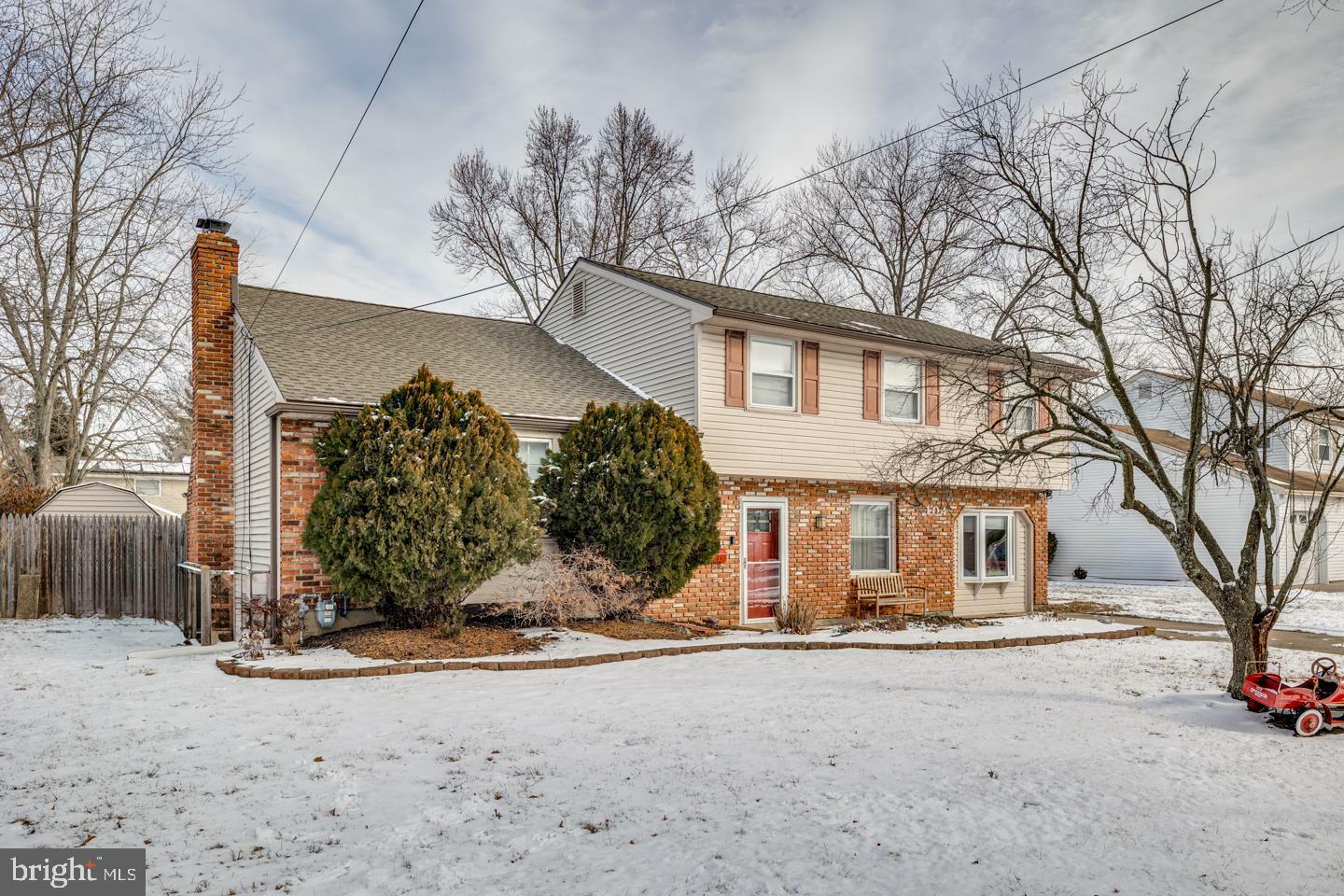 Property Photo:  104 Knollwood Drive  NJ 08002 