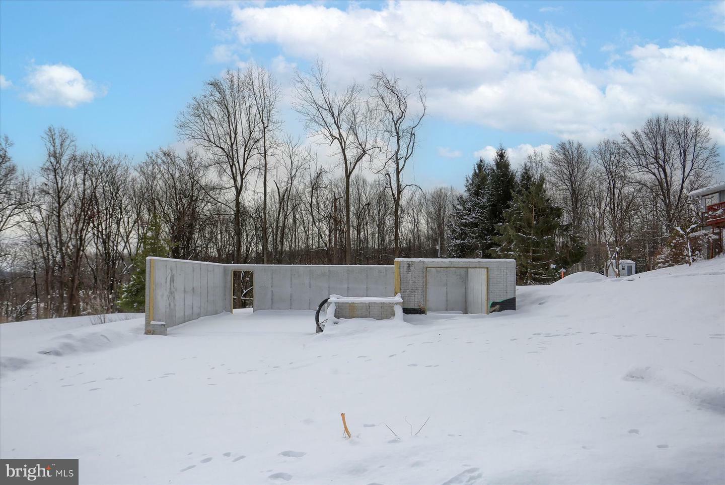 Property Photo:  15 Hilltop Trail  PA 17320 