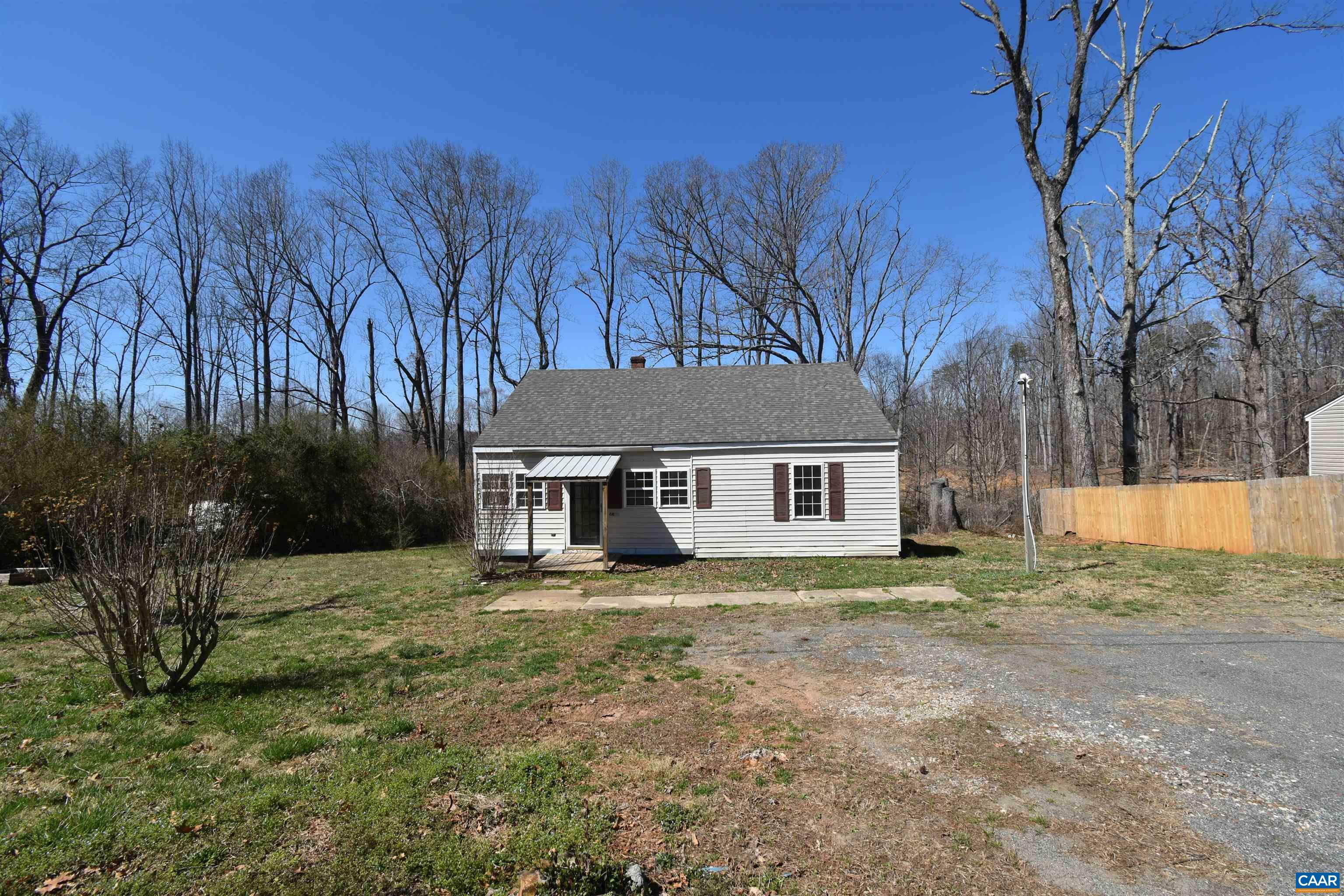 Property Photo: 4490 James Madison Hwy VA 22942