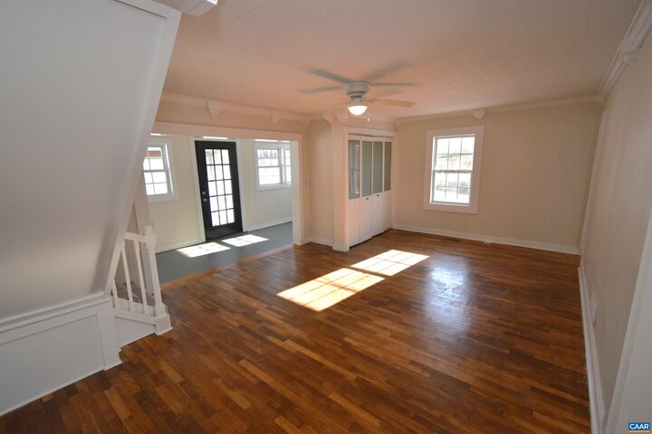 Property Photo: 4490 James Madison Hwy VA 22942