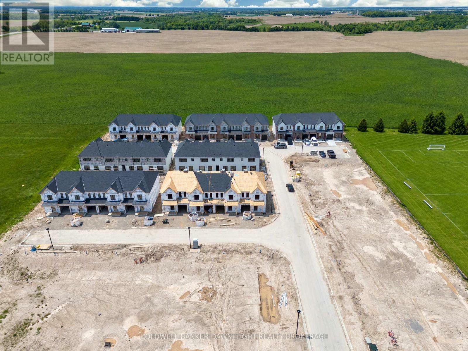 Property Photo: 147 Scotts Drive 45 ON N0M 2J0