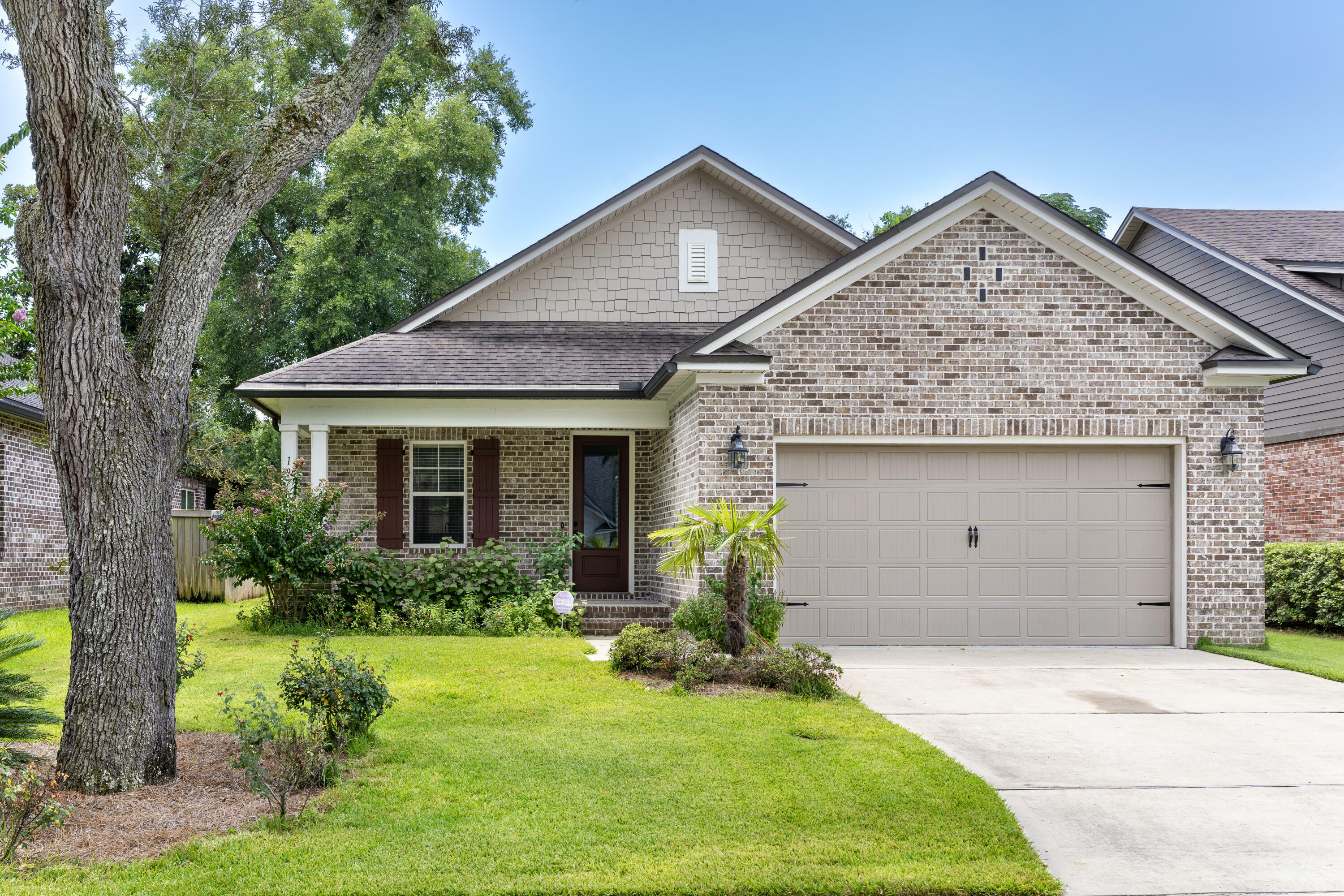 Property Photo:  1970 Hattie Mae Lane  FL 32578 