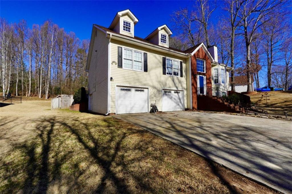 Property Photo:  123 Hollow Springs Drive  GA 30141 