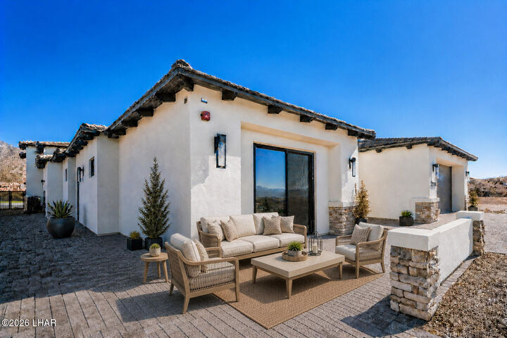 Property Photo:  6275 Corte Del Canto  AZ 86406 