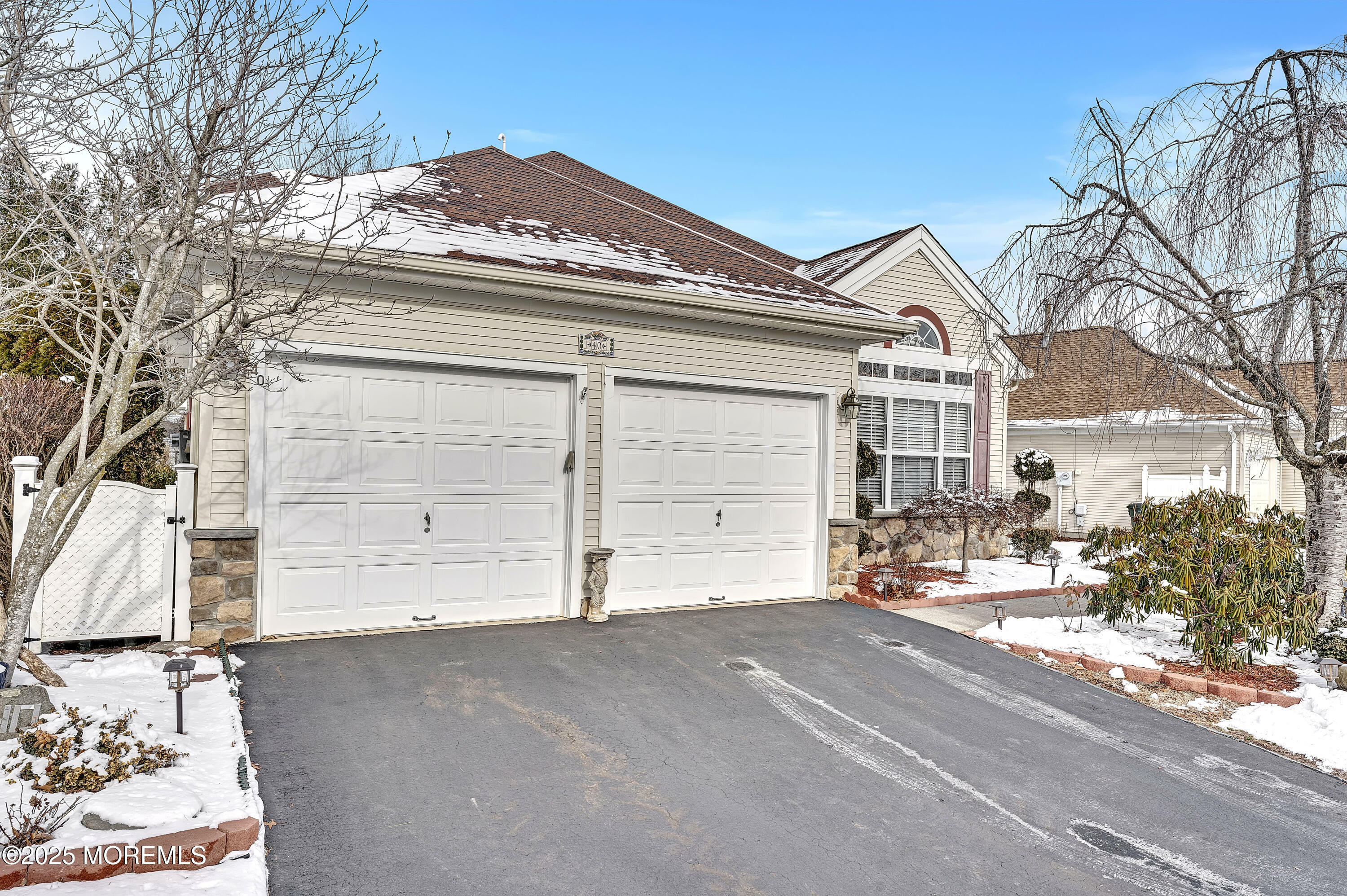 Property Photo:  40 Isabella Drive  NJ 08759 