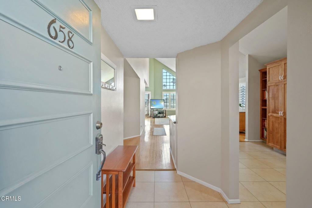 Property Photo:  658 Island View Circle  CA 93041 