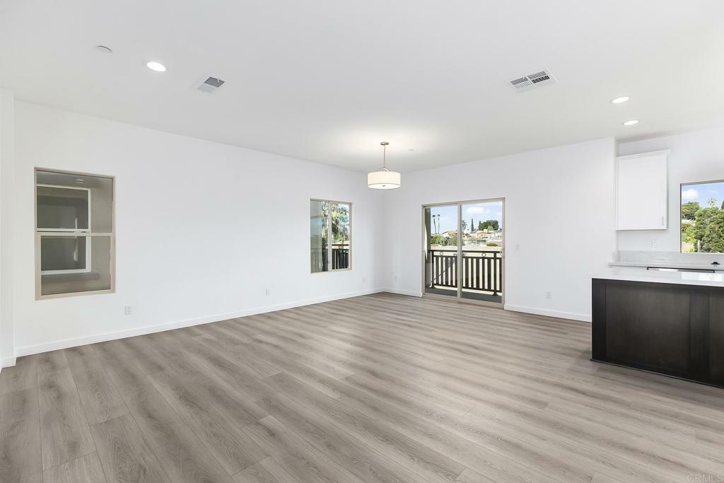 Property Photo:  8556 Vista Azul Pl  CA 91945 