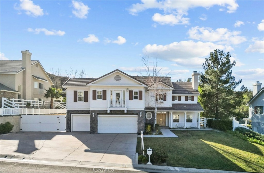 Property Photo: 15260 Saddleback Road CA 91387