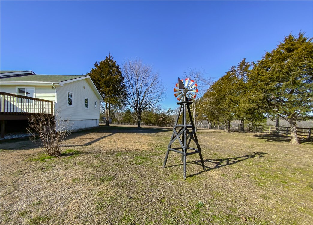 Property Photo:  145 County Road 244  AR 72631 