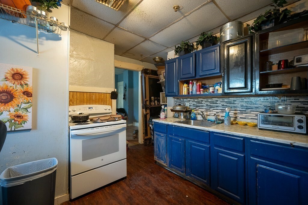 Property Photo:  126 Lincoln St  MA 01605 