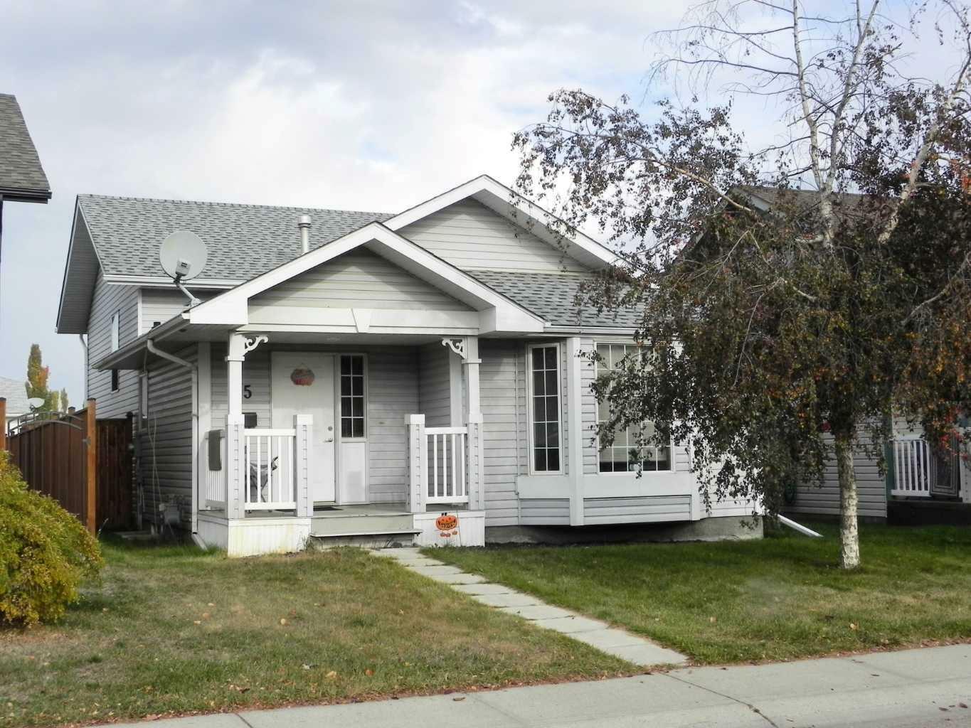 85 Lister Crescent  Red Deer AB T4R 2R3 photo