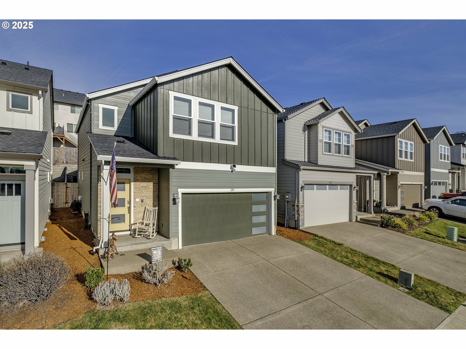 Property Photo: 1293 19th Ave OR 97116