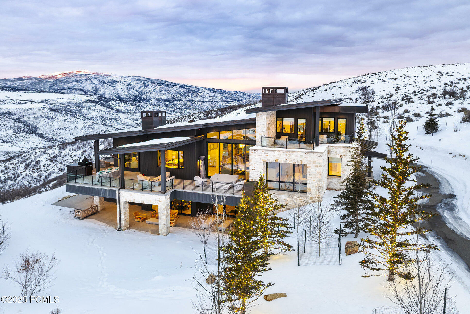 Property Photo: 9491 N Promontory Summit Drive UT 84098
