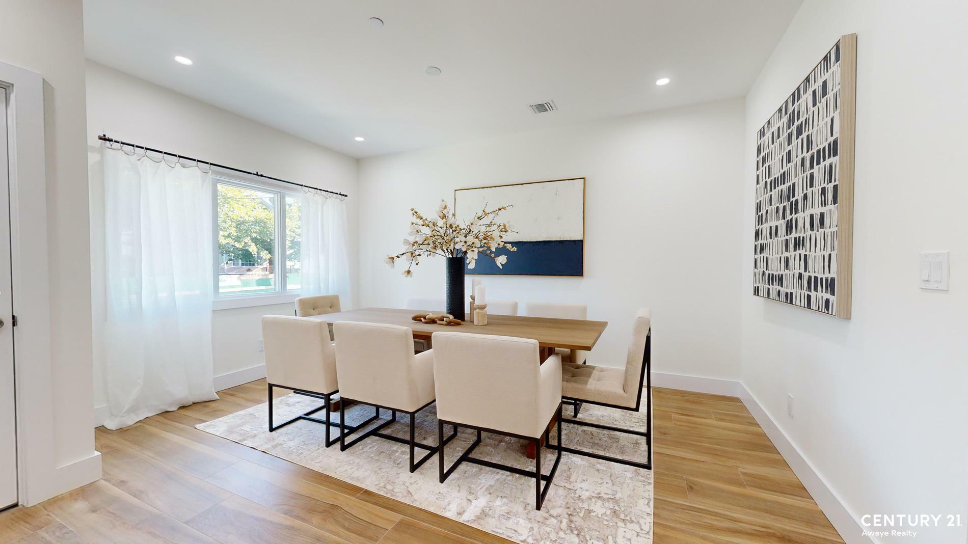 Property Photo: 22 Harris Lane NY 10309