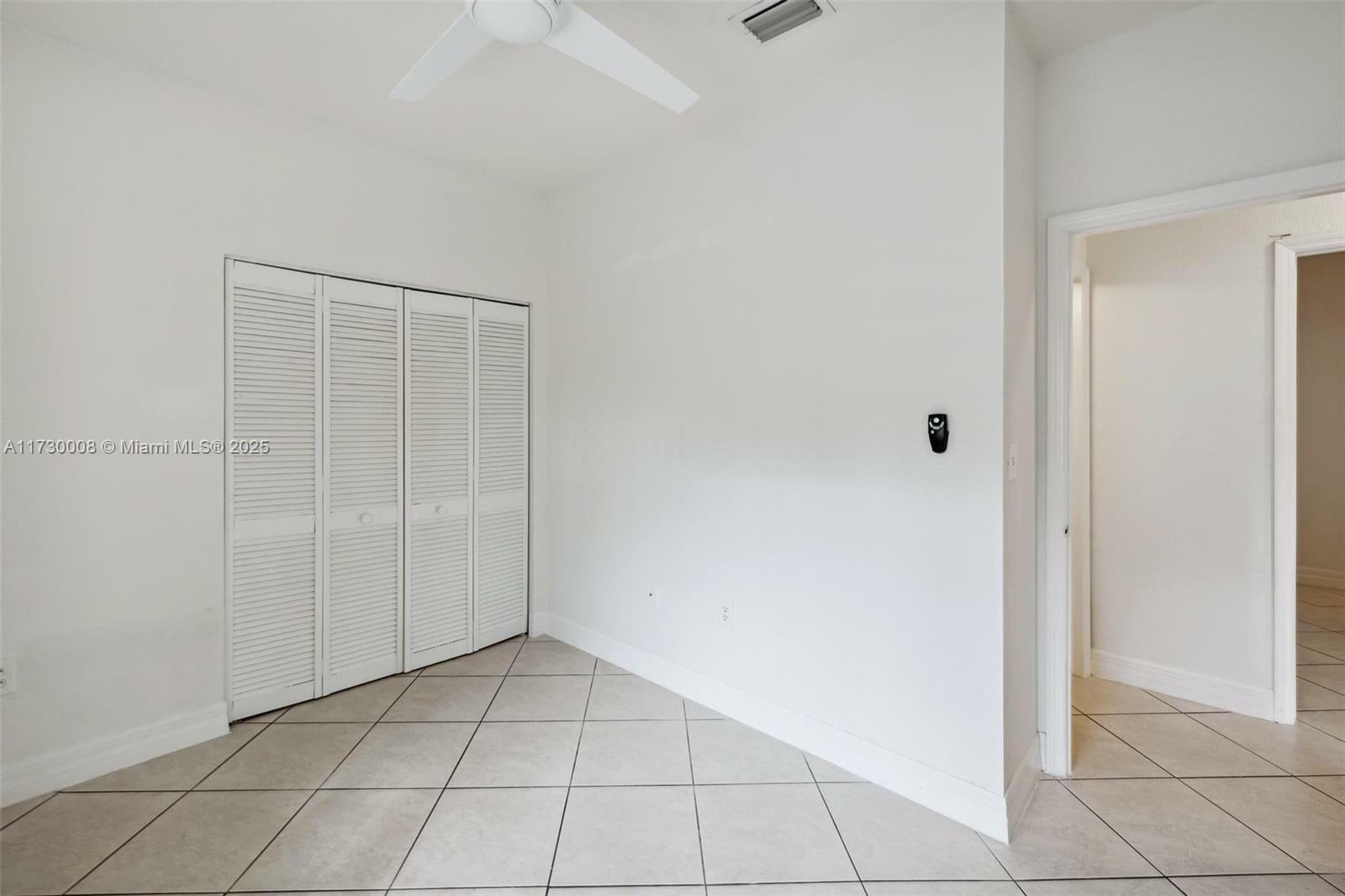 Property Photo:  3134 Hibiscus St 3134  FL 33133 