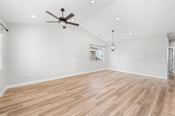 Property Photo: 258 W Mountain View UT 84720