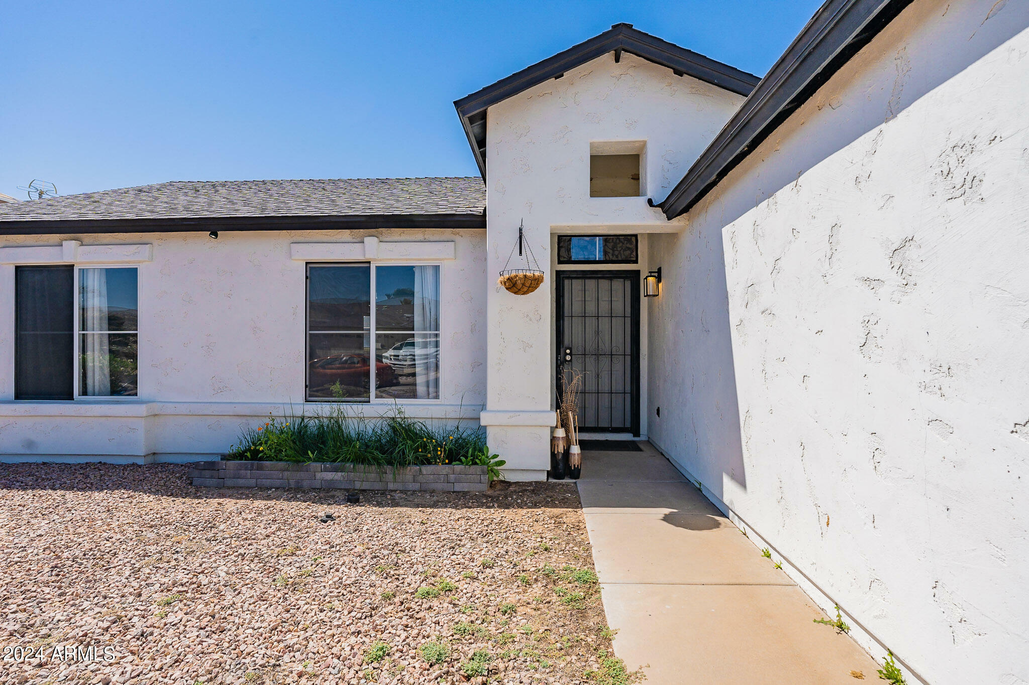 Property Photo:  1335 E Silver Brush Trail  AZ 85122 