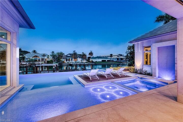 Property Photo: 3455 Gin Ln FL 34102