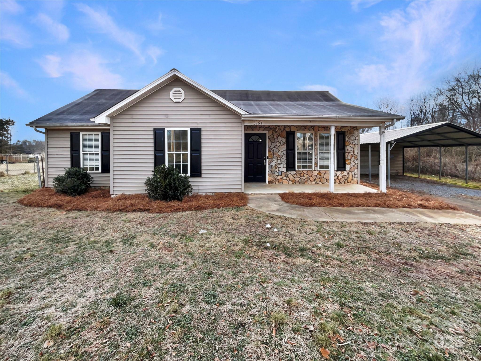 Property Photo: 3164 River Road NC 28092
