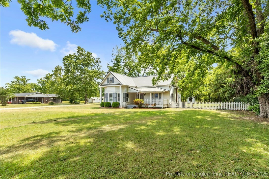 Property Photo: 2774 County Line Road NC 28384