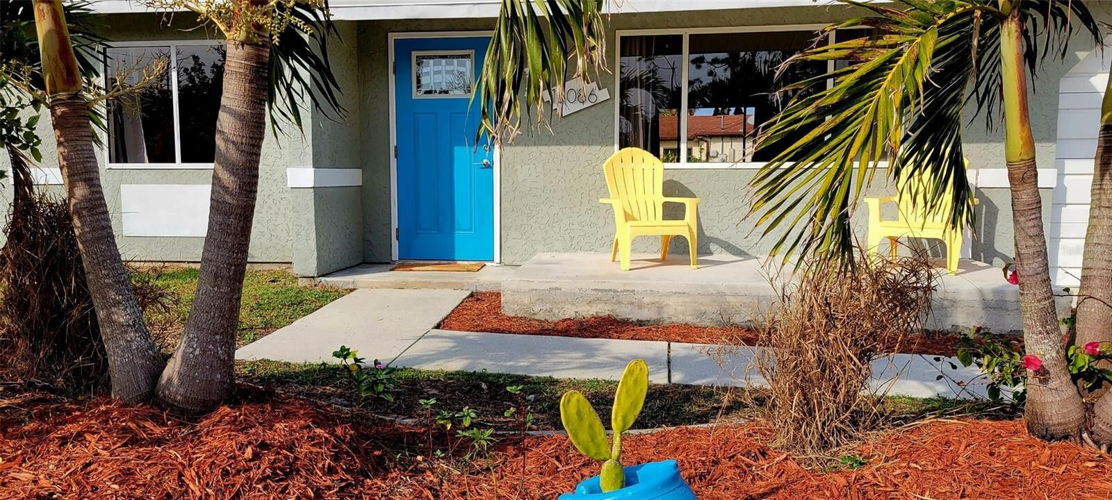 Property Photo: 18086 Clanton Avenue FL 33948